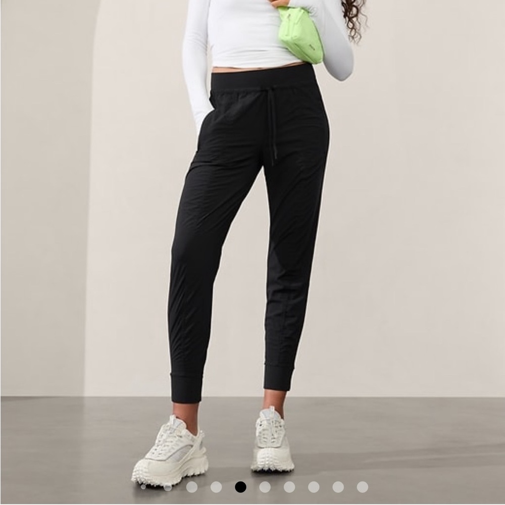Athleta Attitude Lined Pant- black- size 14